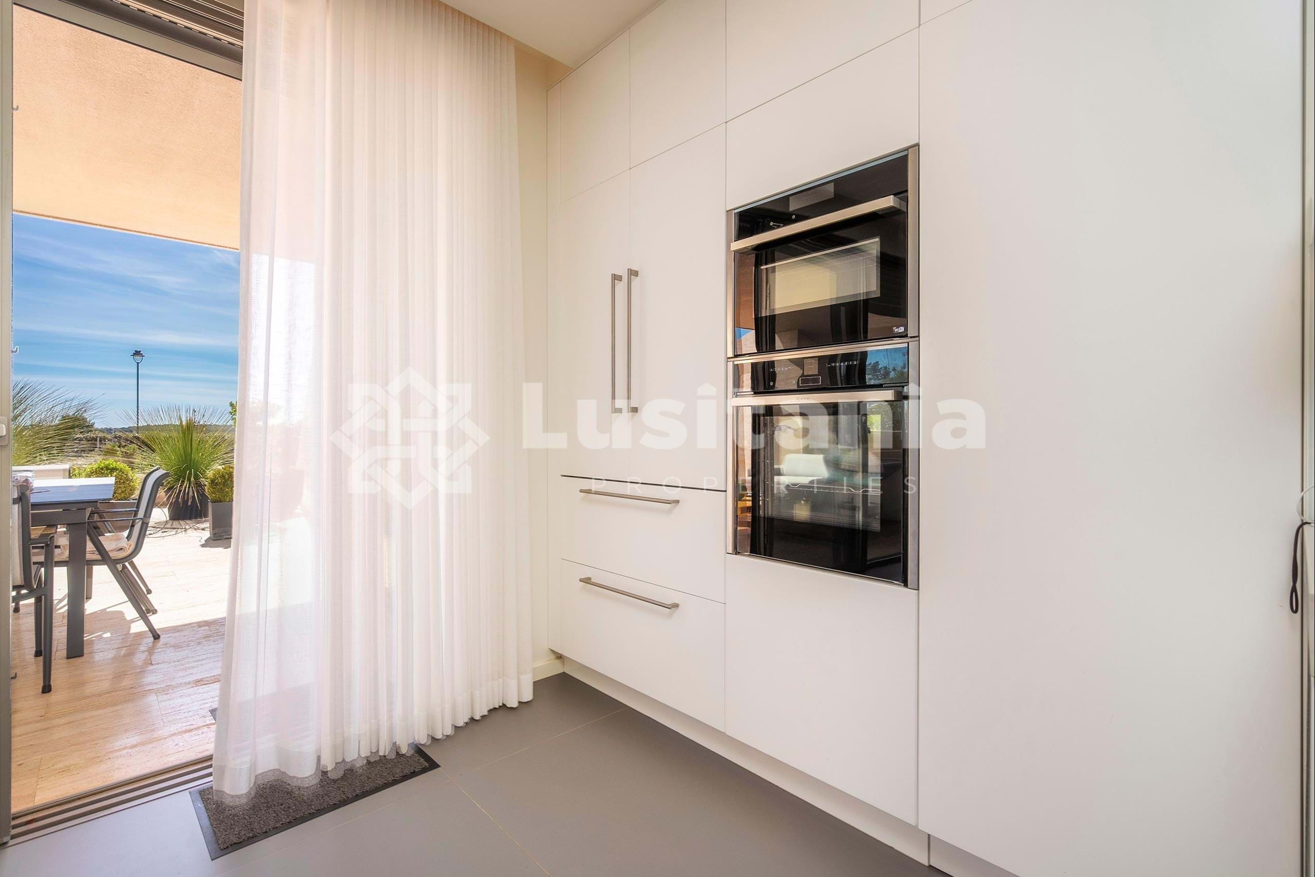 3 Bed, 3 Bath, ApartmentFor Sale, Vilamoura, Loulé, Faro, 8125-407