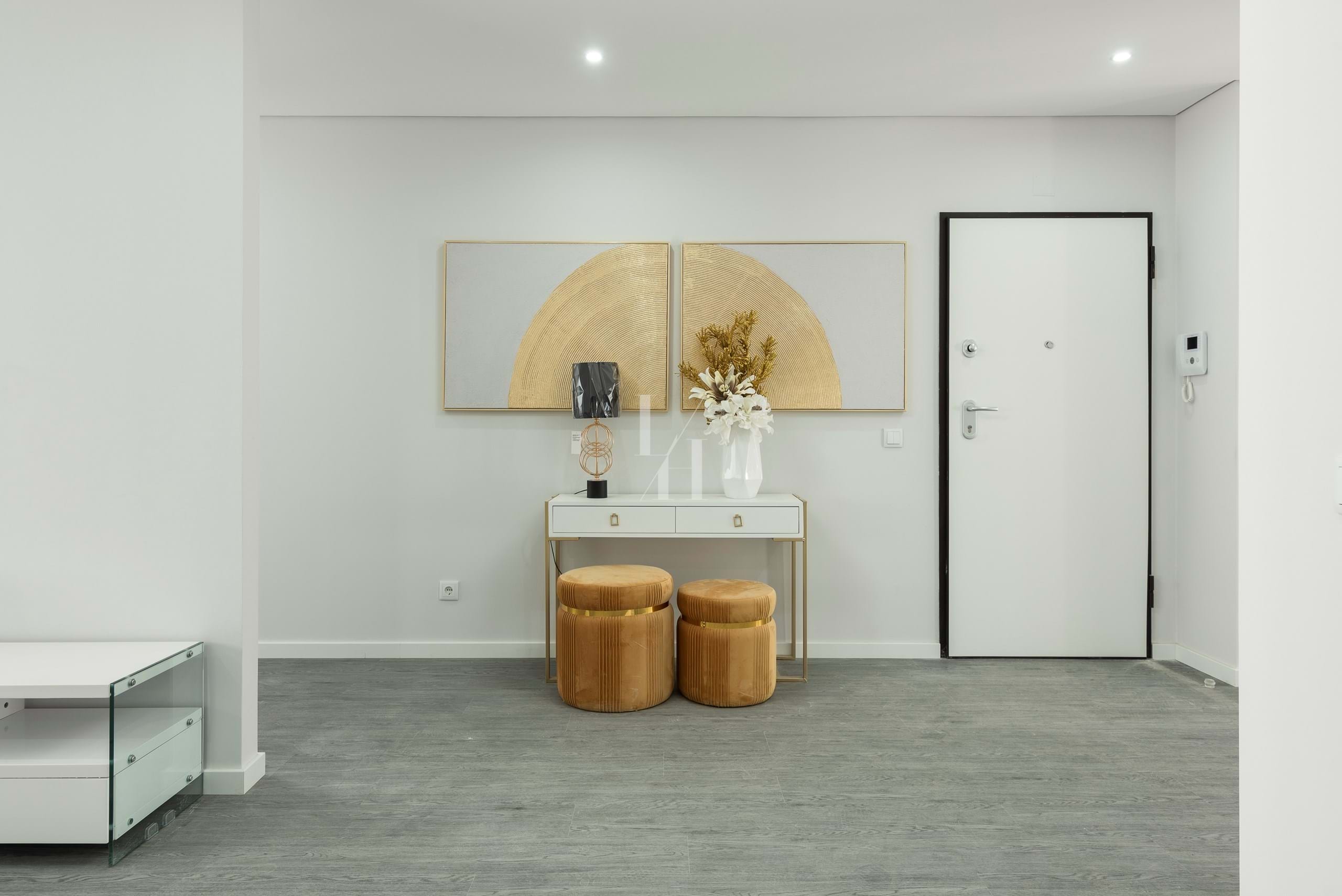 4 Bed, 3 Bath, ApartmentFor Sale, Olhão, Faro, 8700-203