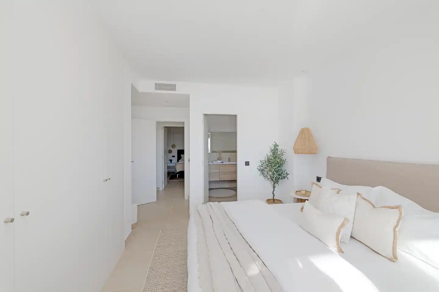 2 Bed, 2 Bath, ApartmentFor Sale, Casares, Malaga, 29690