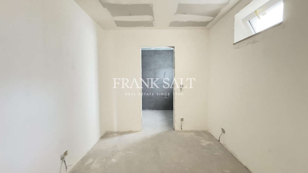 3 Bed, ApartmentFor Sale, Bahar ic-Caghaq, Malta