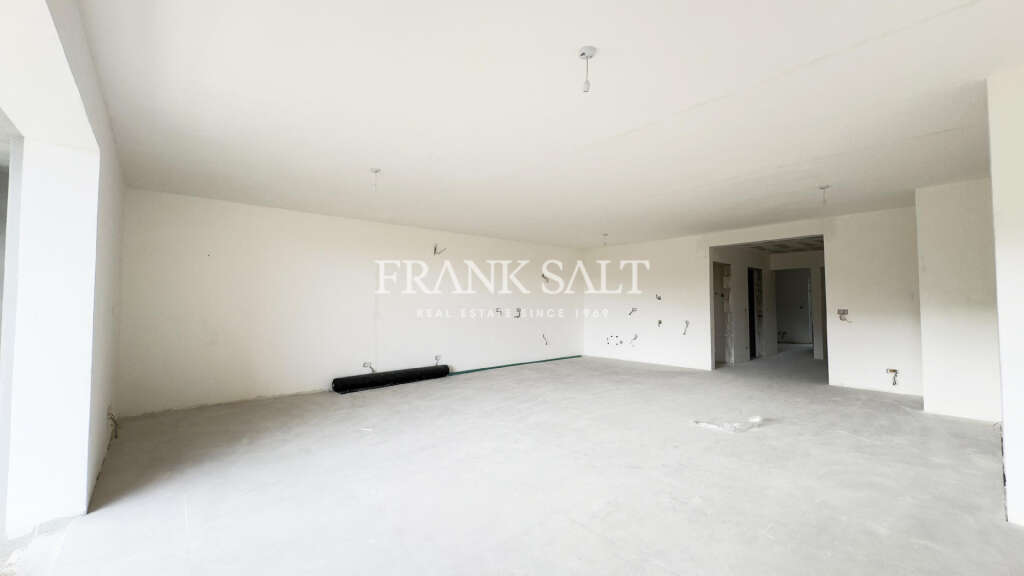 3 Bed, ApartmentFor Sale, Bahar ic-Caghaq, Malta