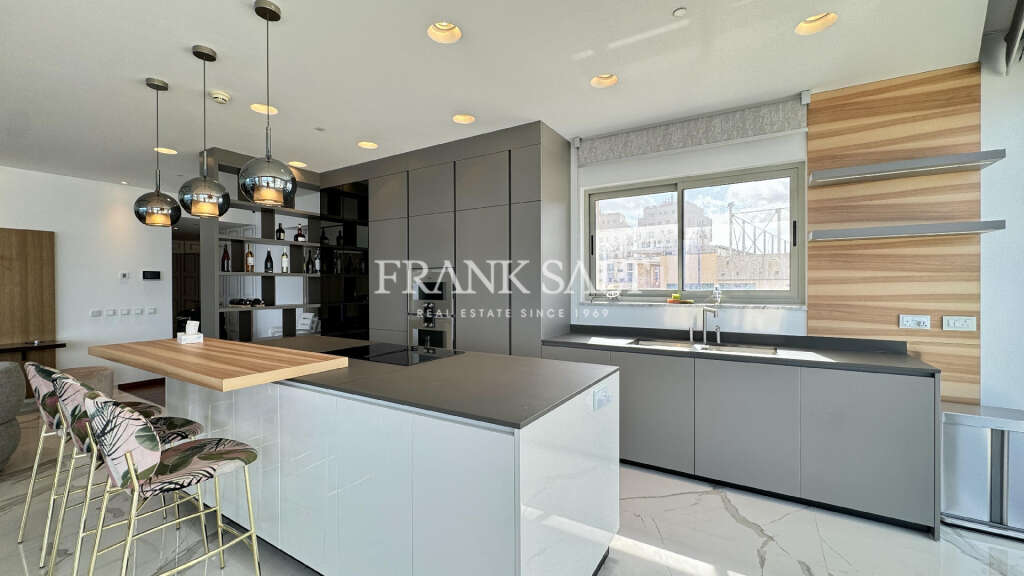 3 Bed, ApartmentFor Sale, Tigne Point, Malta