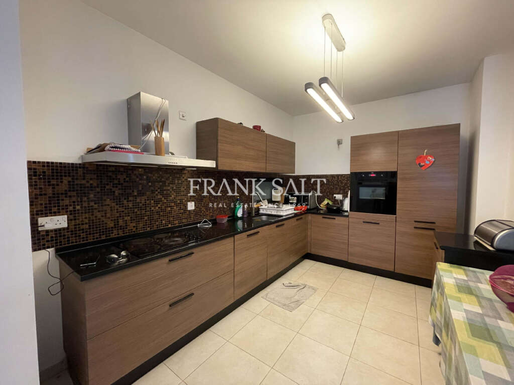 3 Bed, ApartmentFor Sale, Pender Gardens, Malta