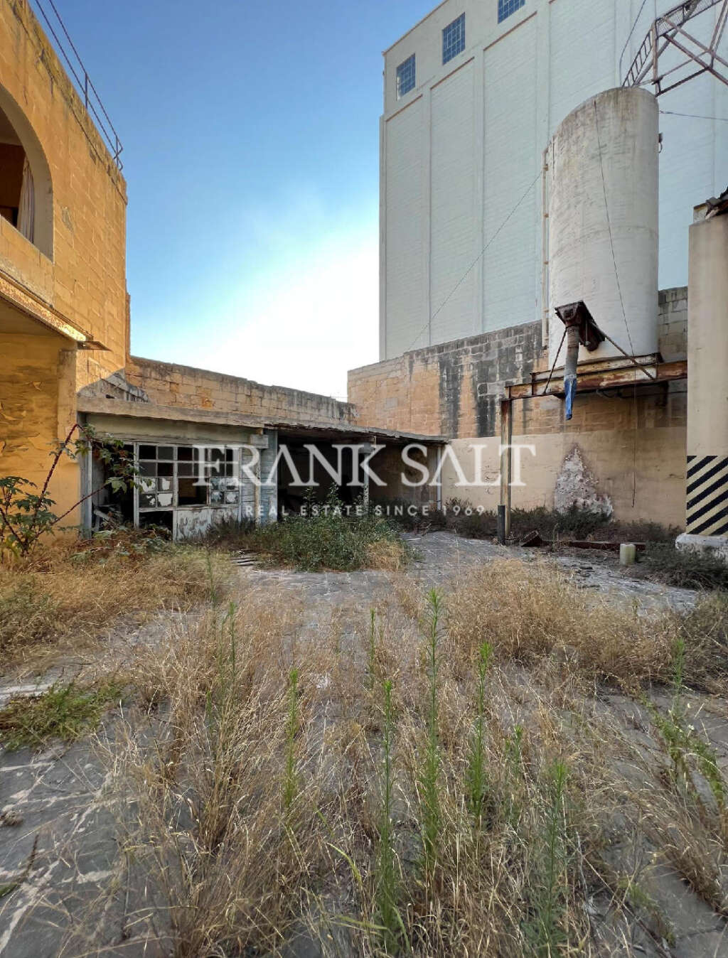 Commercial Property, For Sale