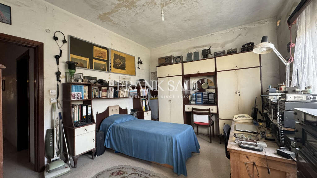 HouseFor Sale, Fgura, Malta