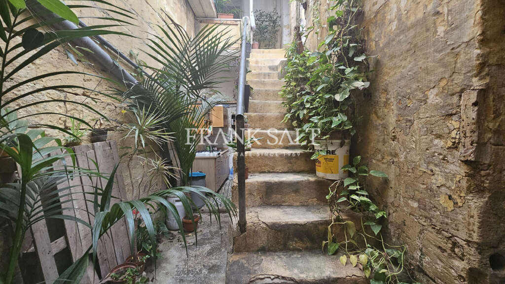 2 Bed, HouseFor Sale, Qormi, Malta