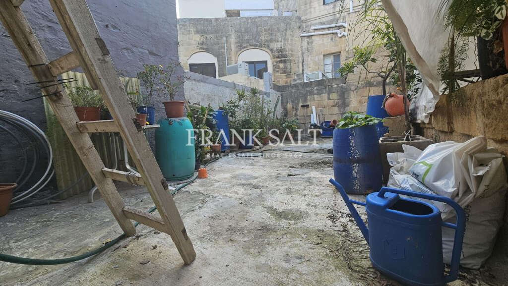 2 Bed, HouseFor Sale, Qormi, Malta
