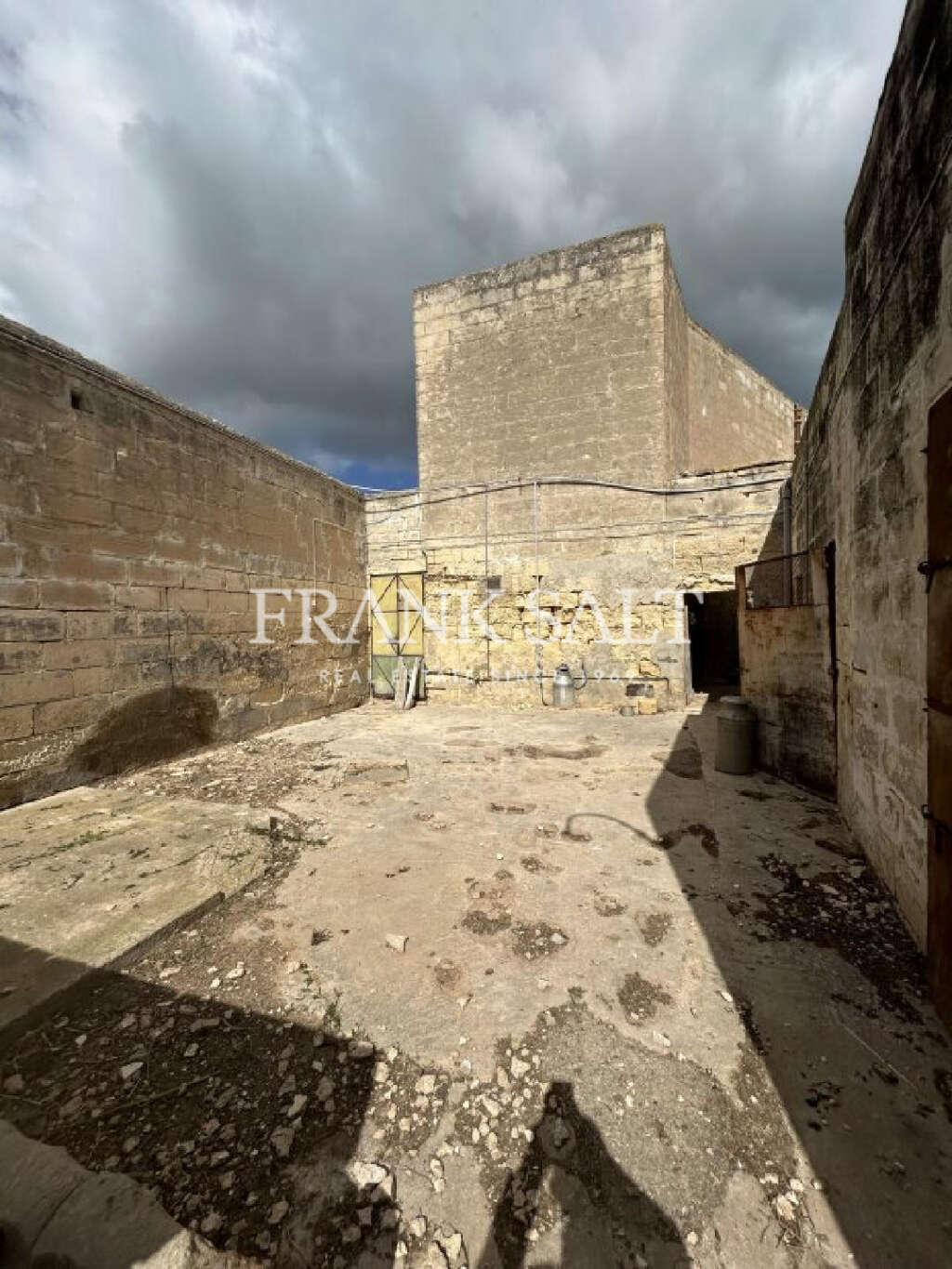 HouseFor Sale, Marsaxlokk, Malta