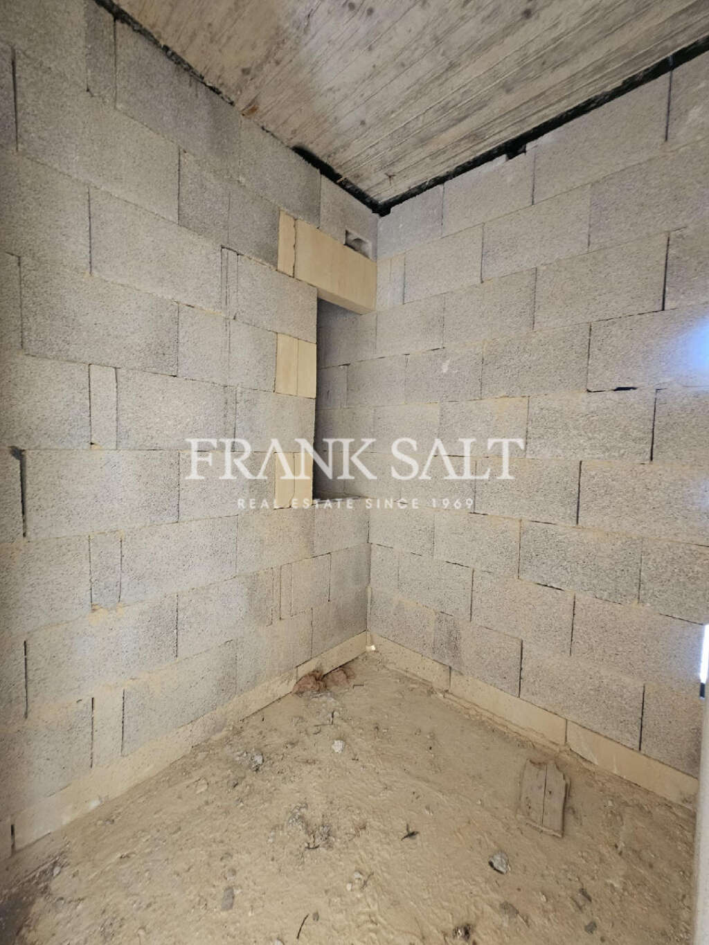 1 Bed, ApartmentFor Sale, Xlendi, Gozo