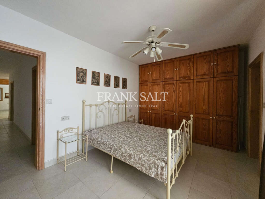 2 Bed, ApartmentFor Sale, Marsalforn, Gozo