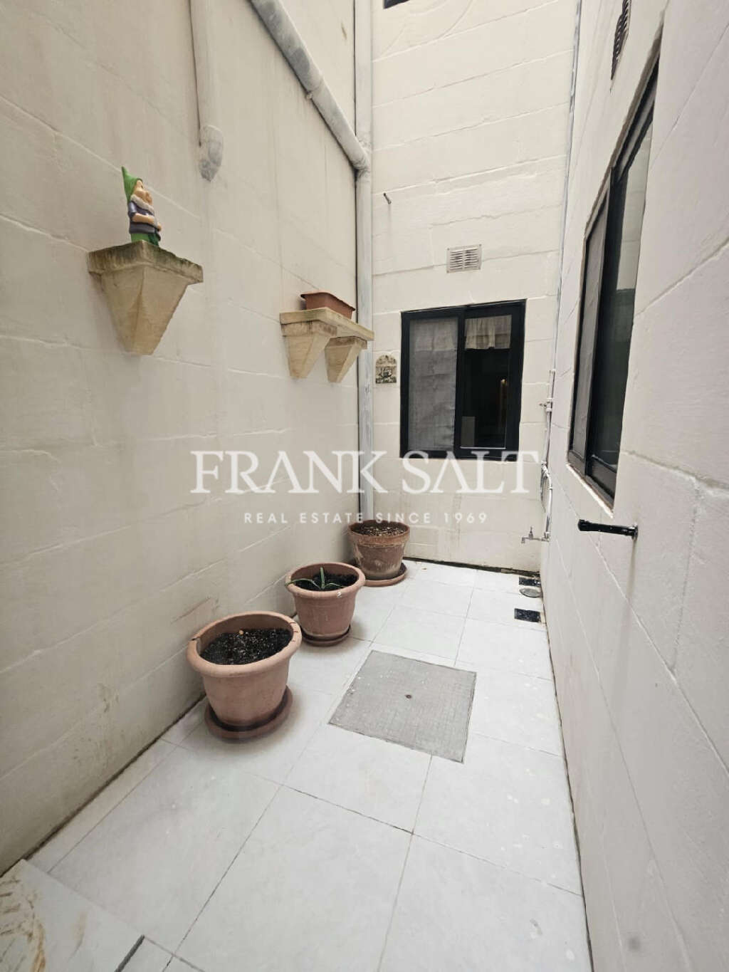 2 Bed, ApartmentFor Sale, Marsalforn, Gozo