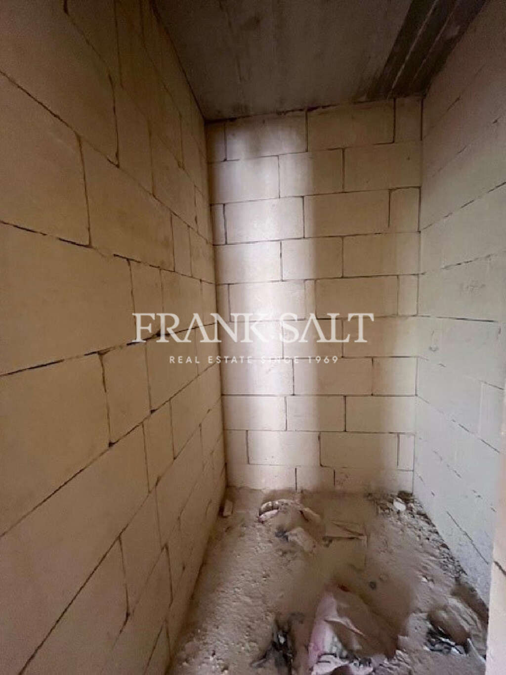 2 Bed, ApartmentFor Sale, Xlendi, Gozo