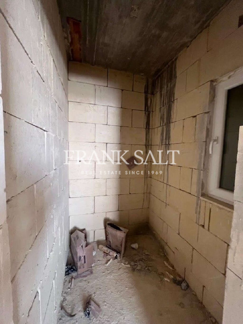 2 Bed, ApartmentFor Sale, Xlendi, Gozo