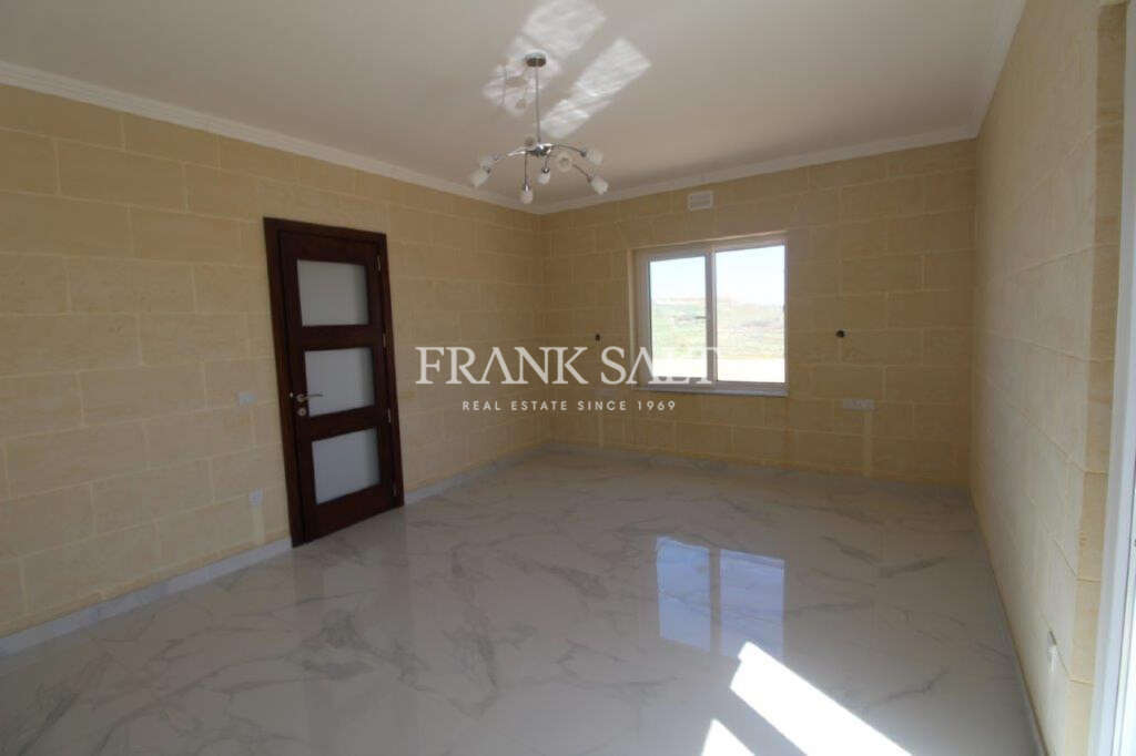 6 Bed, HouseFor Sale, Gharb, Gozo