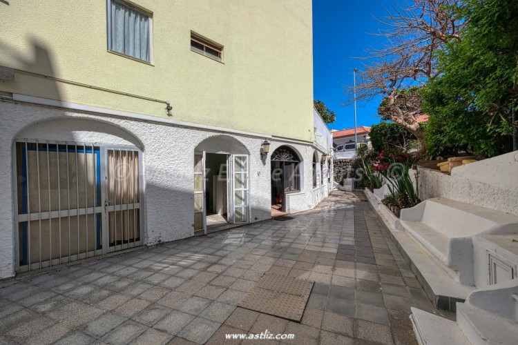 Commercial Property, For Sale