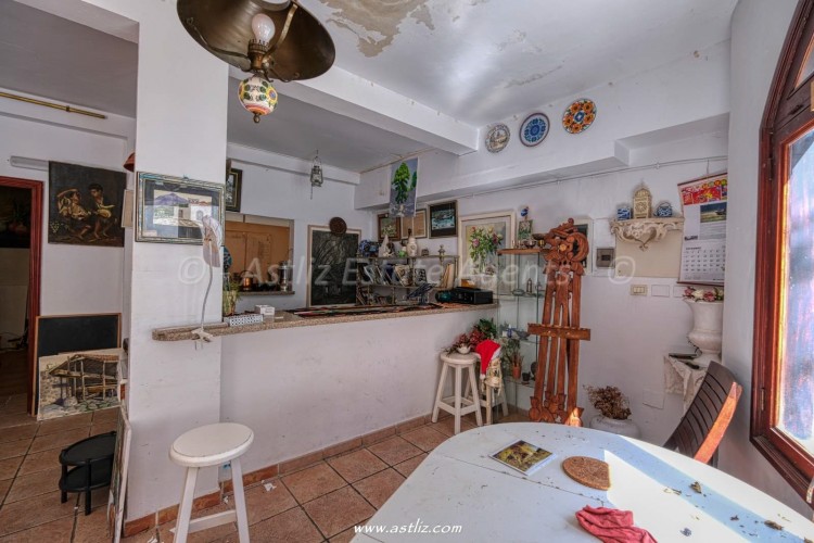 Commercial Property, For Sale