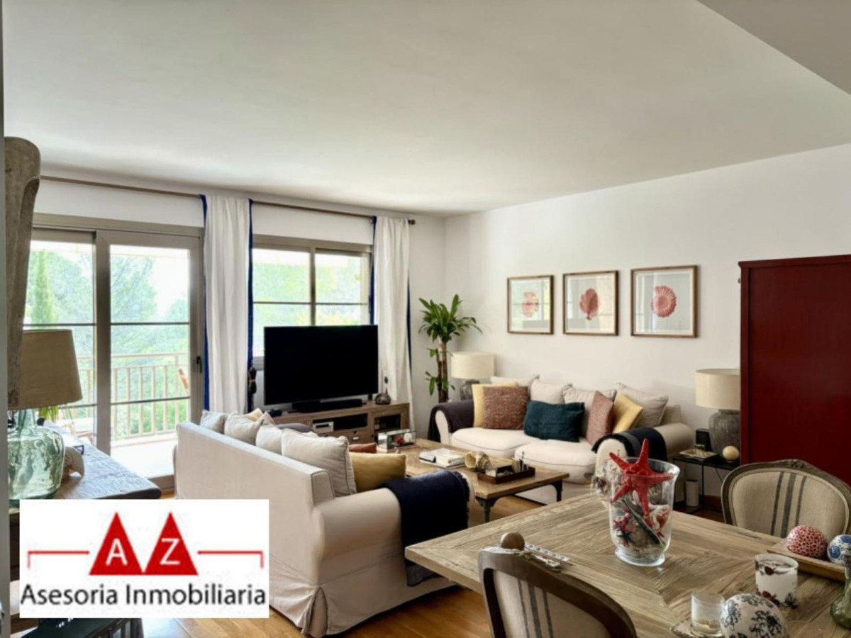 4 Bed, 3 Bath, ApartmentFor Sale, Palma de Mallorca, Islas Baleares