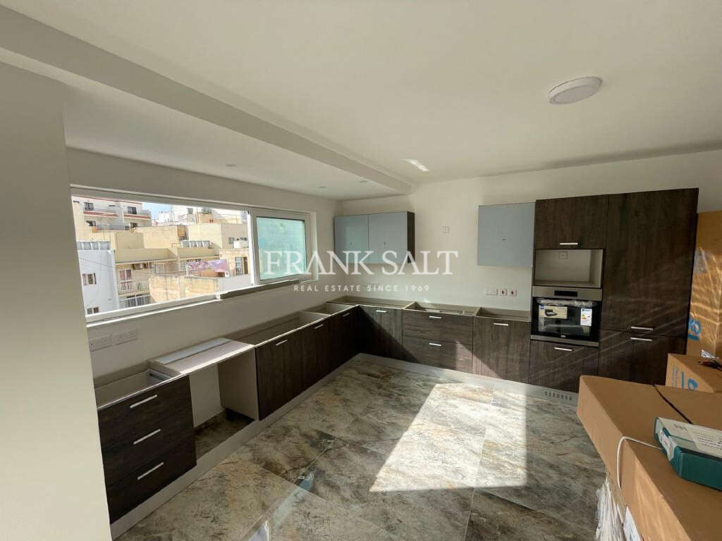 2 Bed, ApartmentFor Sale, Qawra, Malta