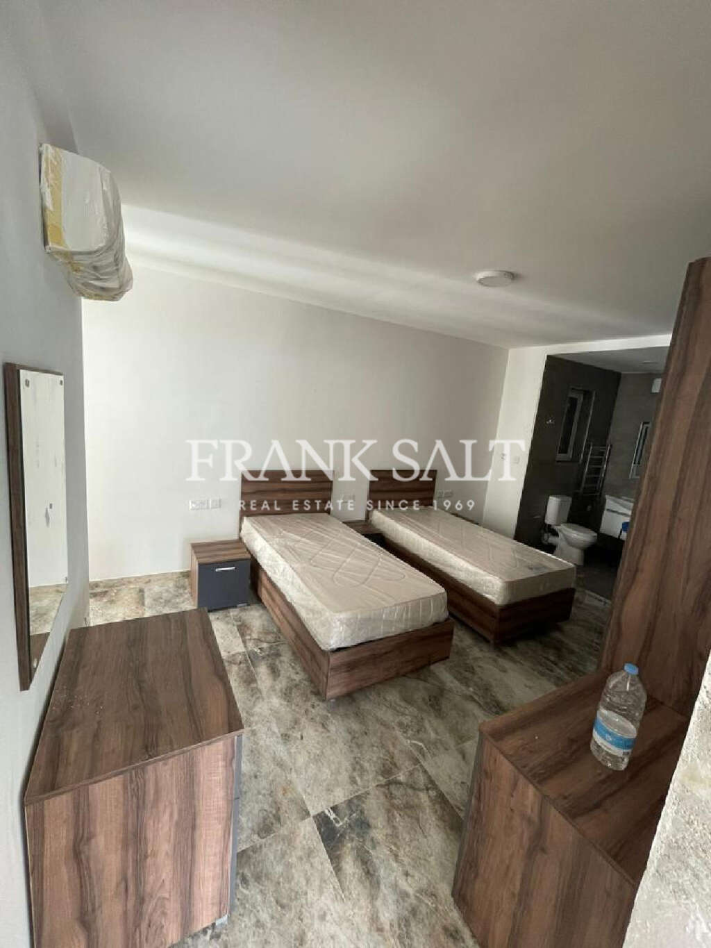 2 Bed, ApartmentFor Sale, Qawra, Malta