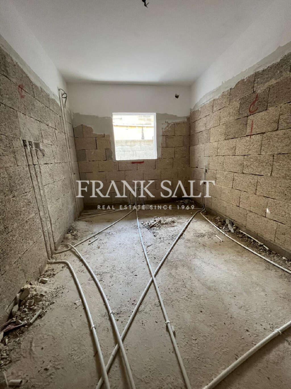 1 Bed, ApartmentFor Sale, Marsascala, Malta