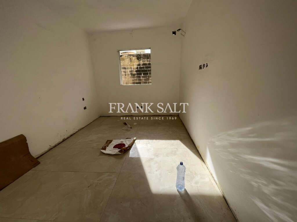 2 Bed, ApartmentFor Sale, Marsascala, Malta