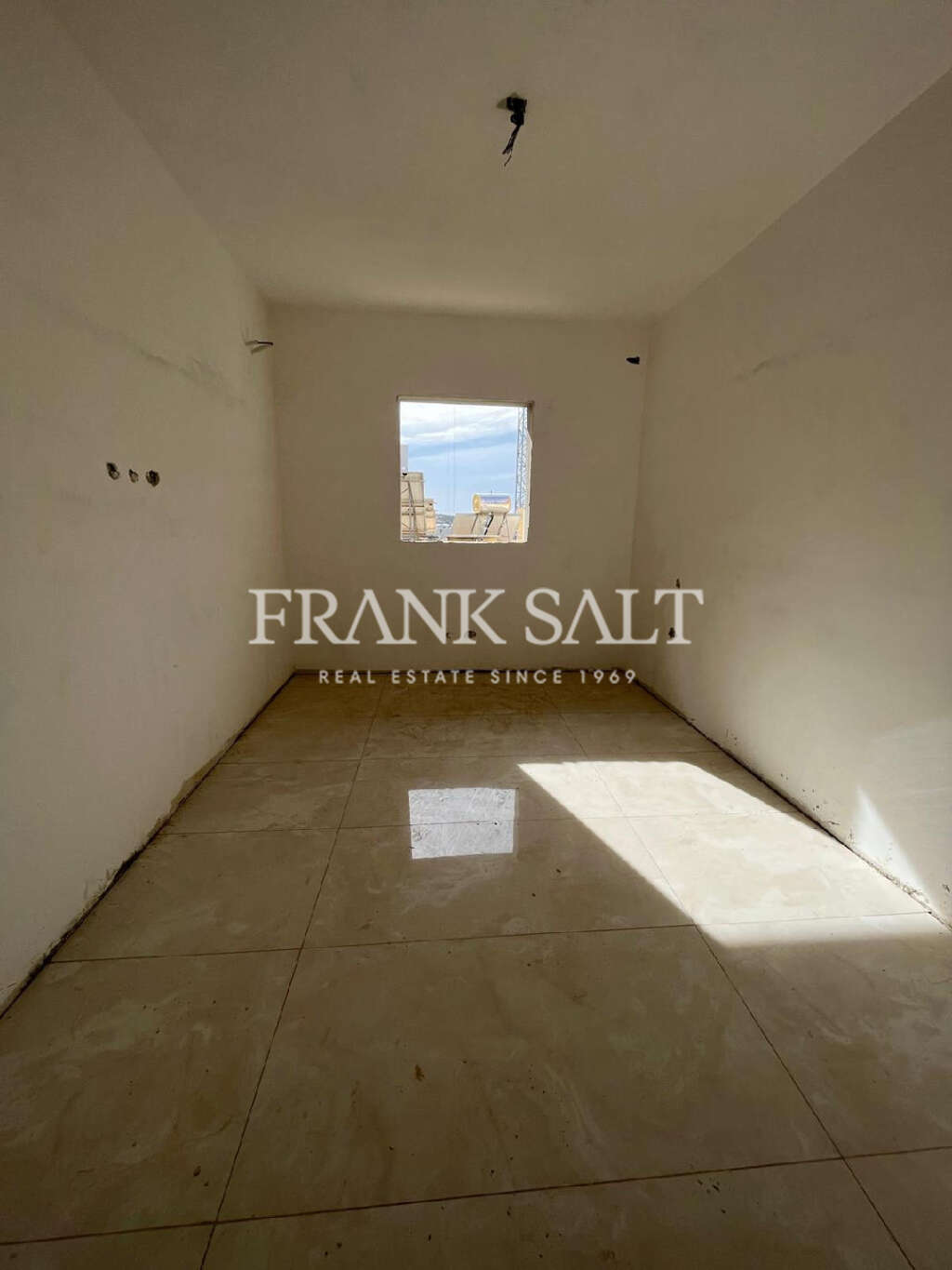 2 Bed, ApartmentFor Sale, Marsascala, Malta