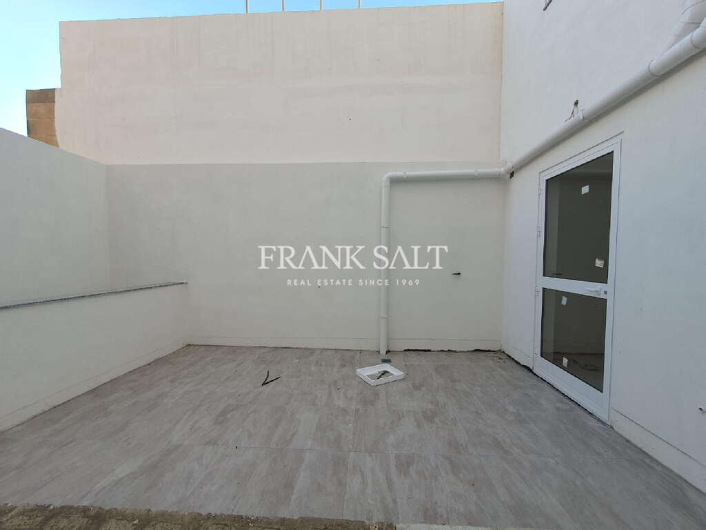 3 Bed, ApartmentFor Sale, Marsascala, Malta