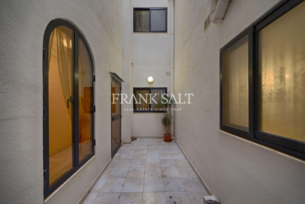 3 Bed, ApartmentFor Sale, Marsascala, Malta