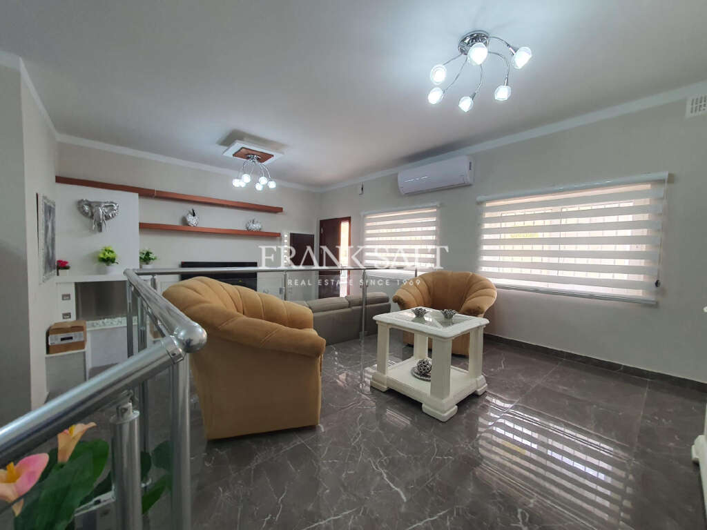 2 Bed, ApartmentFor Sale, Marsascala, Malta