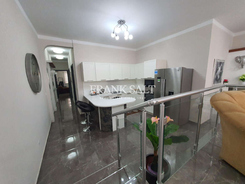 2 Bed, ApartmentFor Sale, Marsascala, Malta