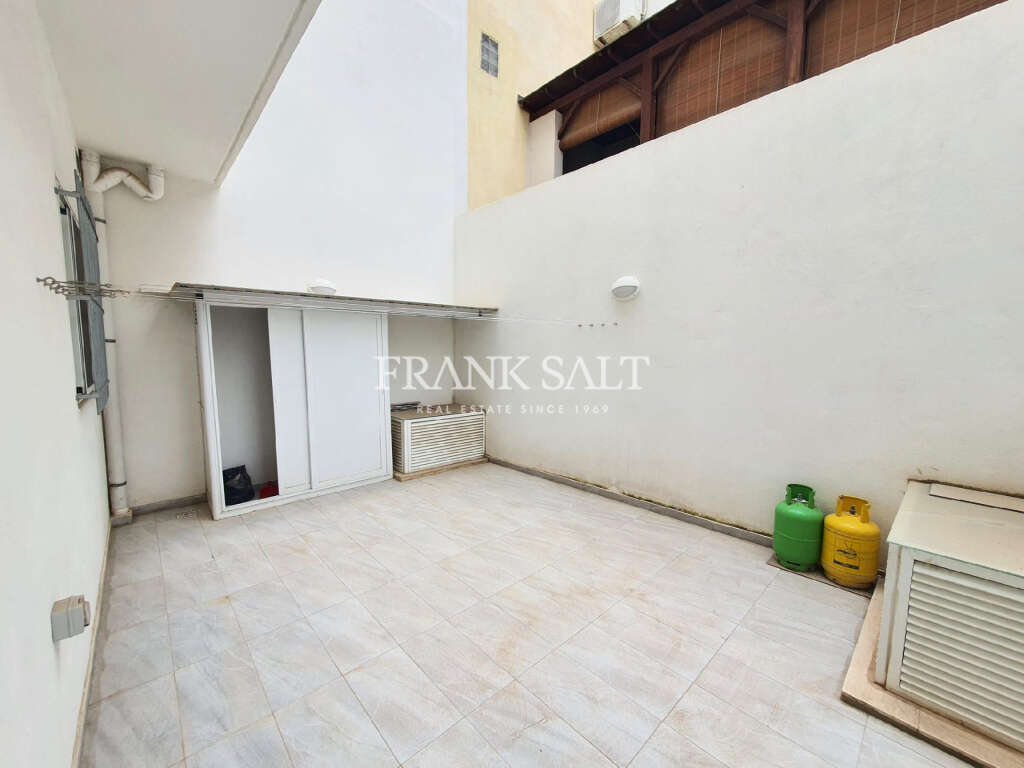 2 Bed, ApartmentFor Sale, Marsascala, Malta