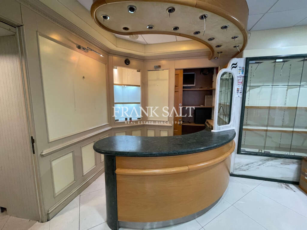 Commercial Property, For Sale