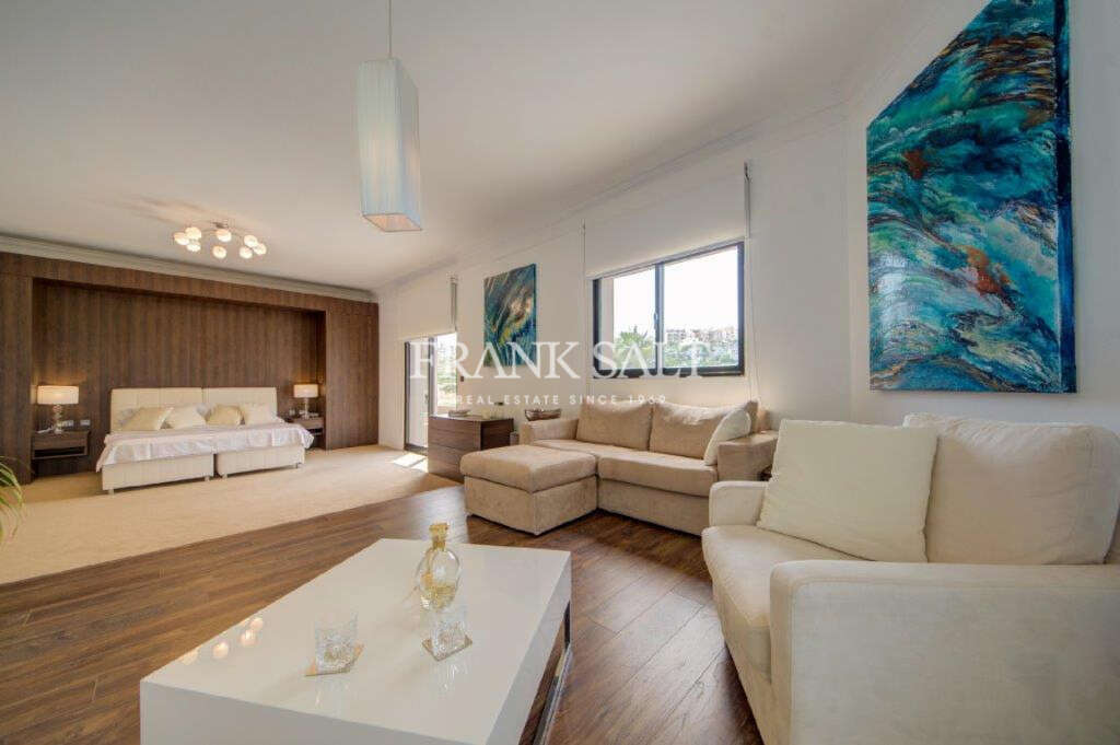 5 Bed, HouseFor Sale, Mellieha, Malta