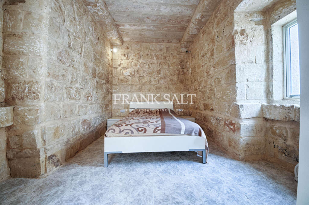 1 Bed, HouseFor Sale, Zurrieq, Malta