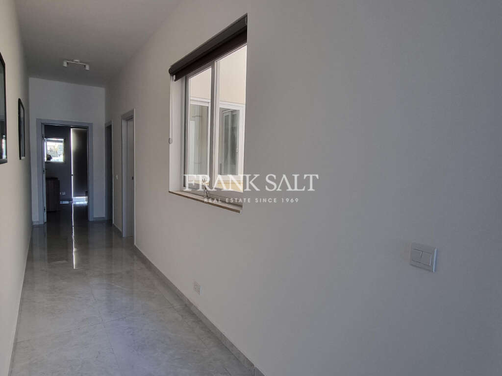 3 Bed, ApartmentFor Sale, Iklin, Malta