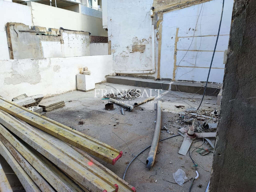 3 Bed, ApartmentFor Sale, Santa Venera, Malta