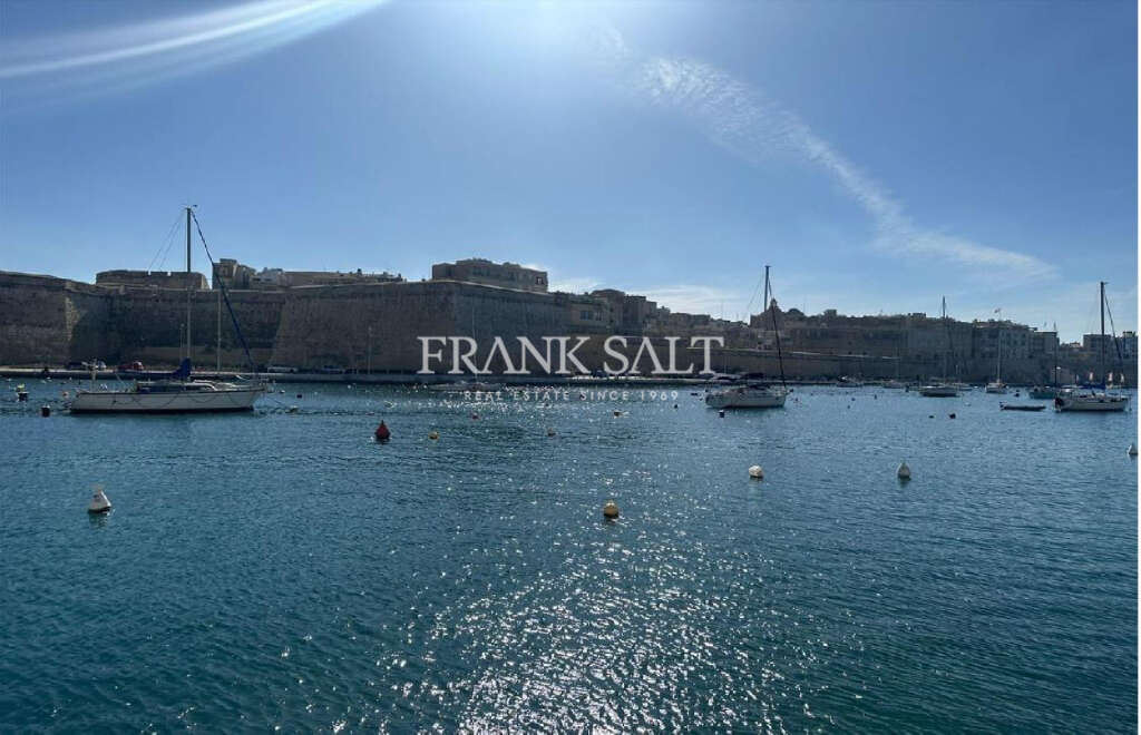 3 Bed, ApartmentFor Sale, Kalkara, Malta