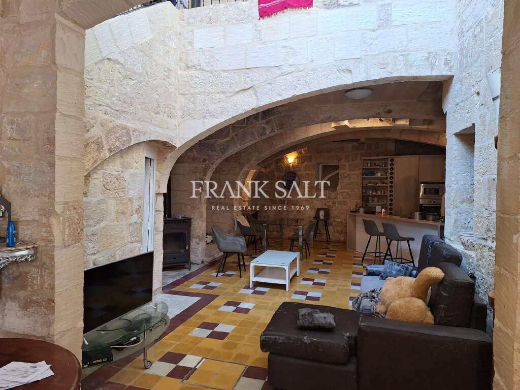 2 Bed, HouseFor Sale, Siggiewi, Malta