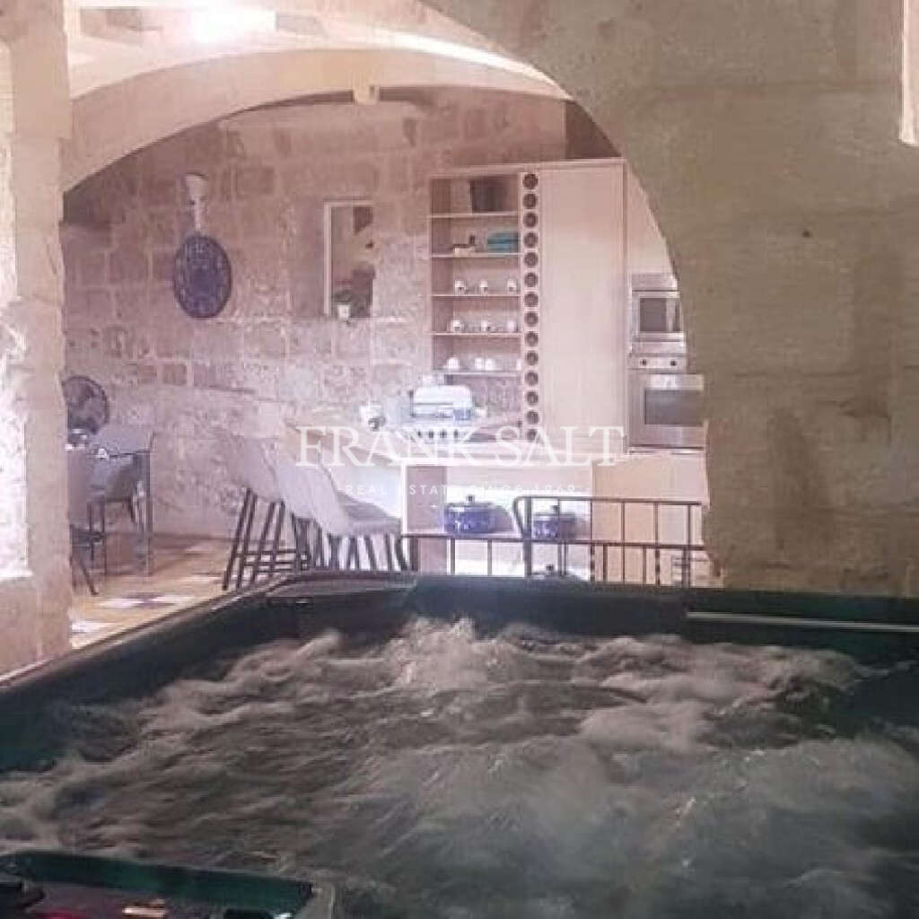 2 Bed, HouseFor Sale, Siggiewi, Malta