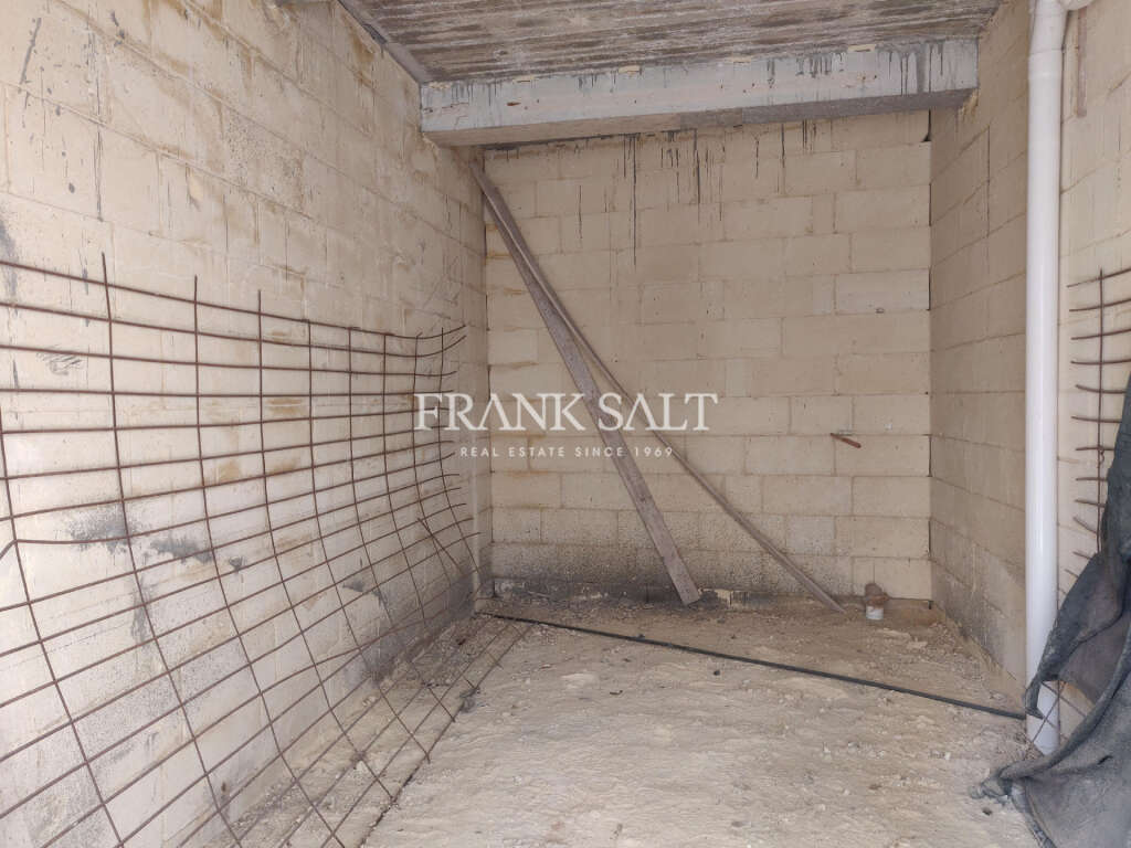 Commercial Property, For Sale