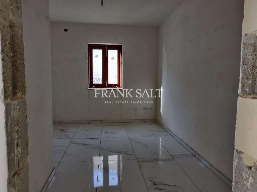 Commercial Property, For Sale