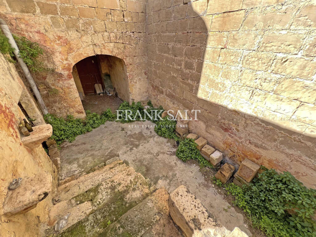 2 Bed, HouseFor Sale, Tarxien, Malta