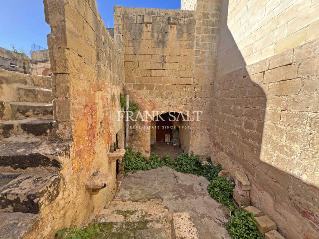 2 Bed, HouseFor Sale, Tarxien, Malta