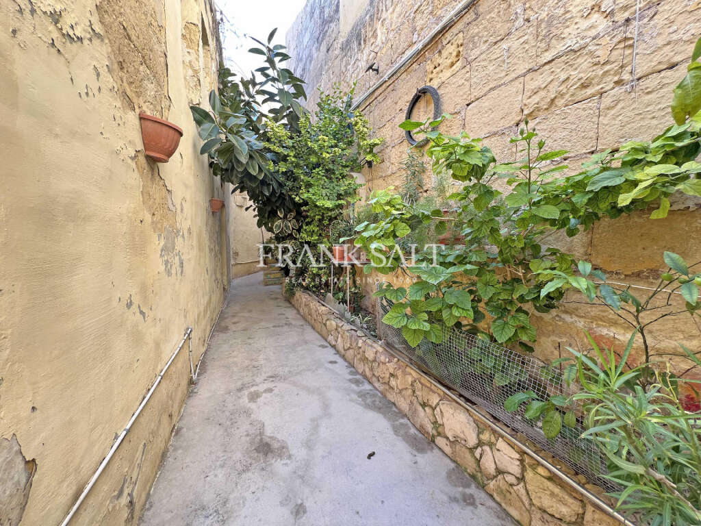 5 Bed, HouseFor Sale, Zabbar, Malta