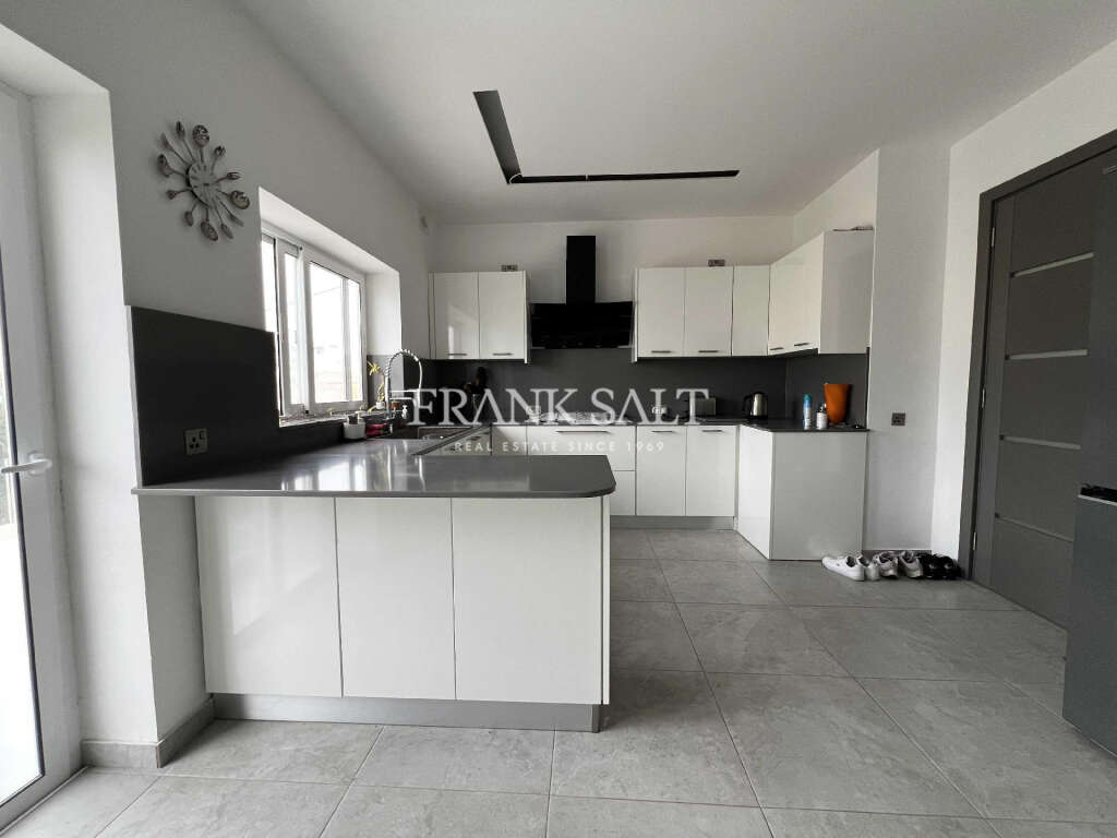 3 Bed, ApartmentFor Sale, Zabbar, Malta