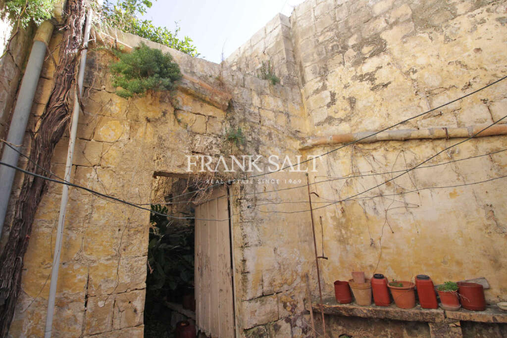 2 Bed, HouseFor Sale, Qormi, Malta