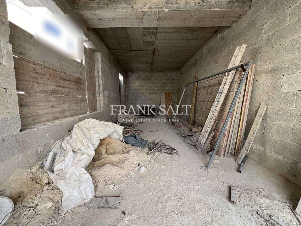 Commercial Property, For Sale