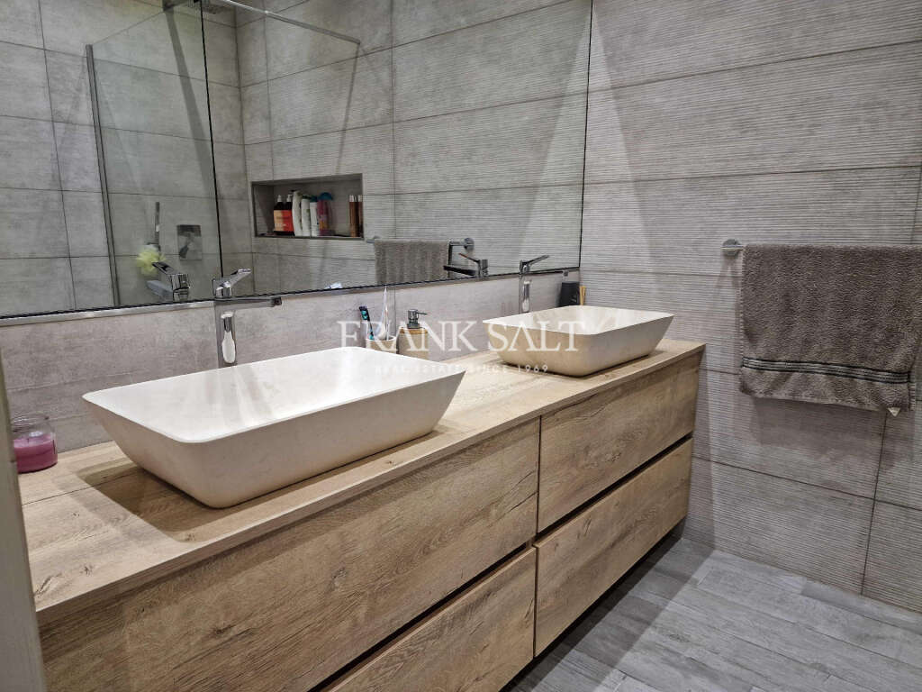 3 Bed, ApartmentFor Sale, Zabbar, Malta