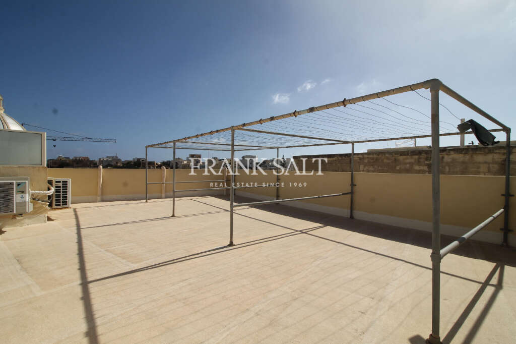 3 Bed, ApartmentFor Sale, Kalkara, Malta