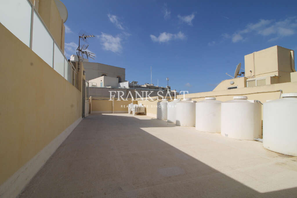 3 Bed, ApartmentFor Sale, Kalkara, Malta